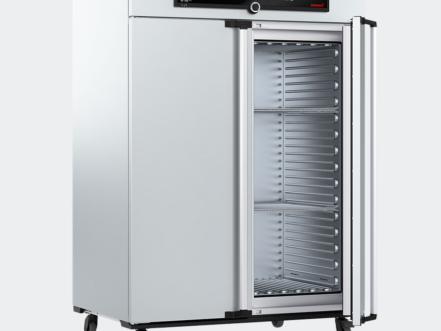 Memmert UF750plus Universal Oven