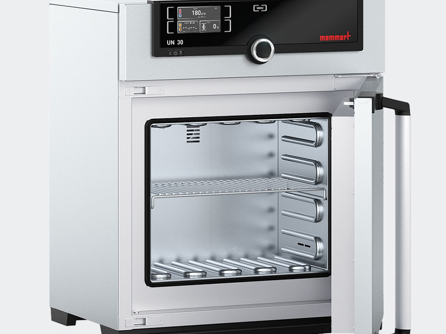 Memmert UN30 Universal Oven